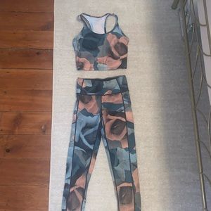 CALVIN KLEIN WORKOUT SET